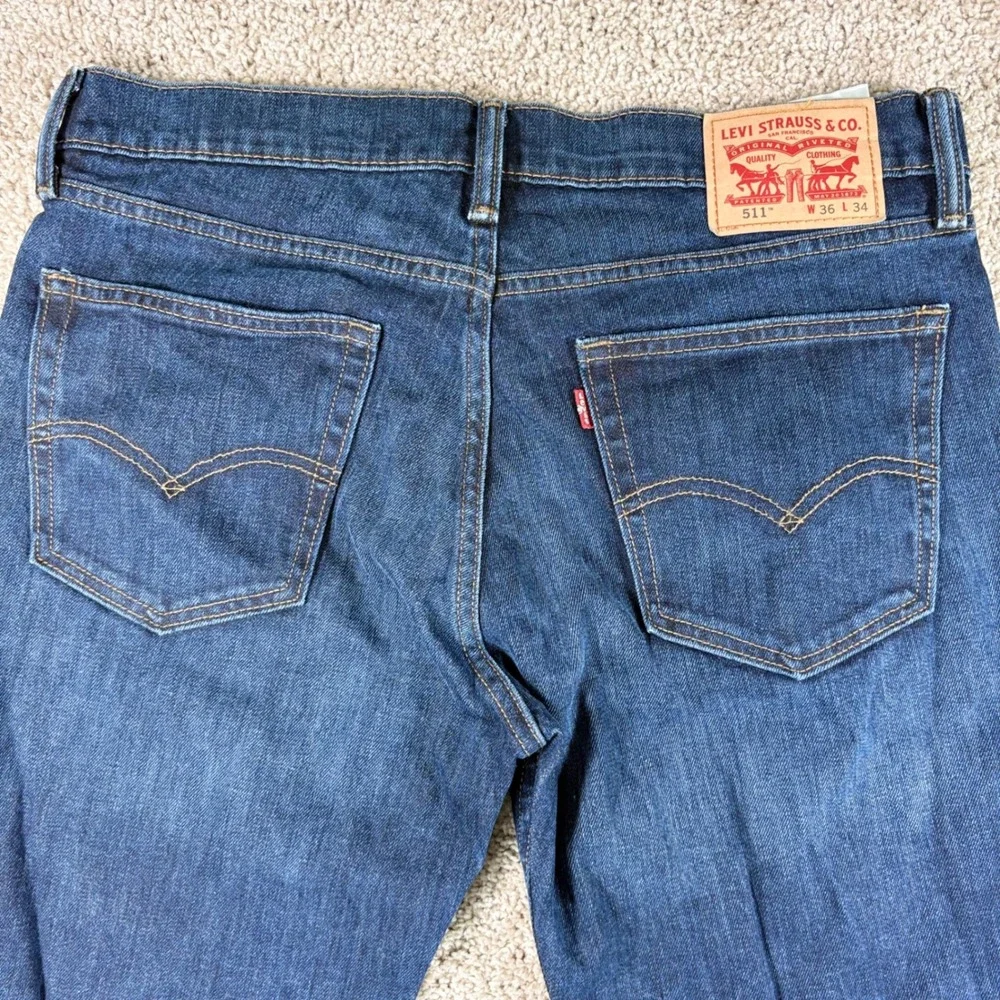 Levi's 511 Slim Fit Jeans Mens 36x34 Dark Wash‎ Denim Stretch Blue Pants